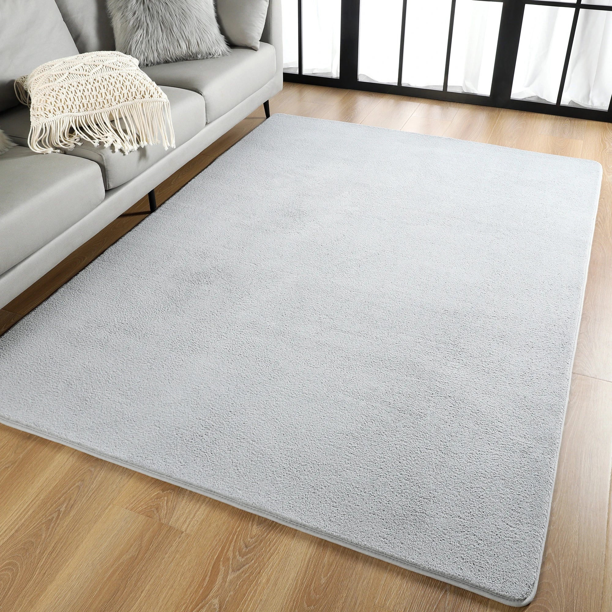 Black Rectangular Rug – Soft, Non-Slip & Comfortable