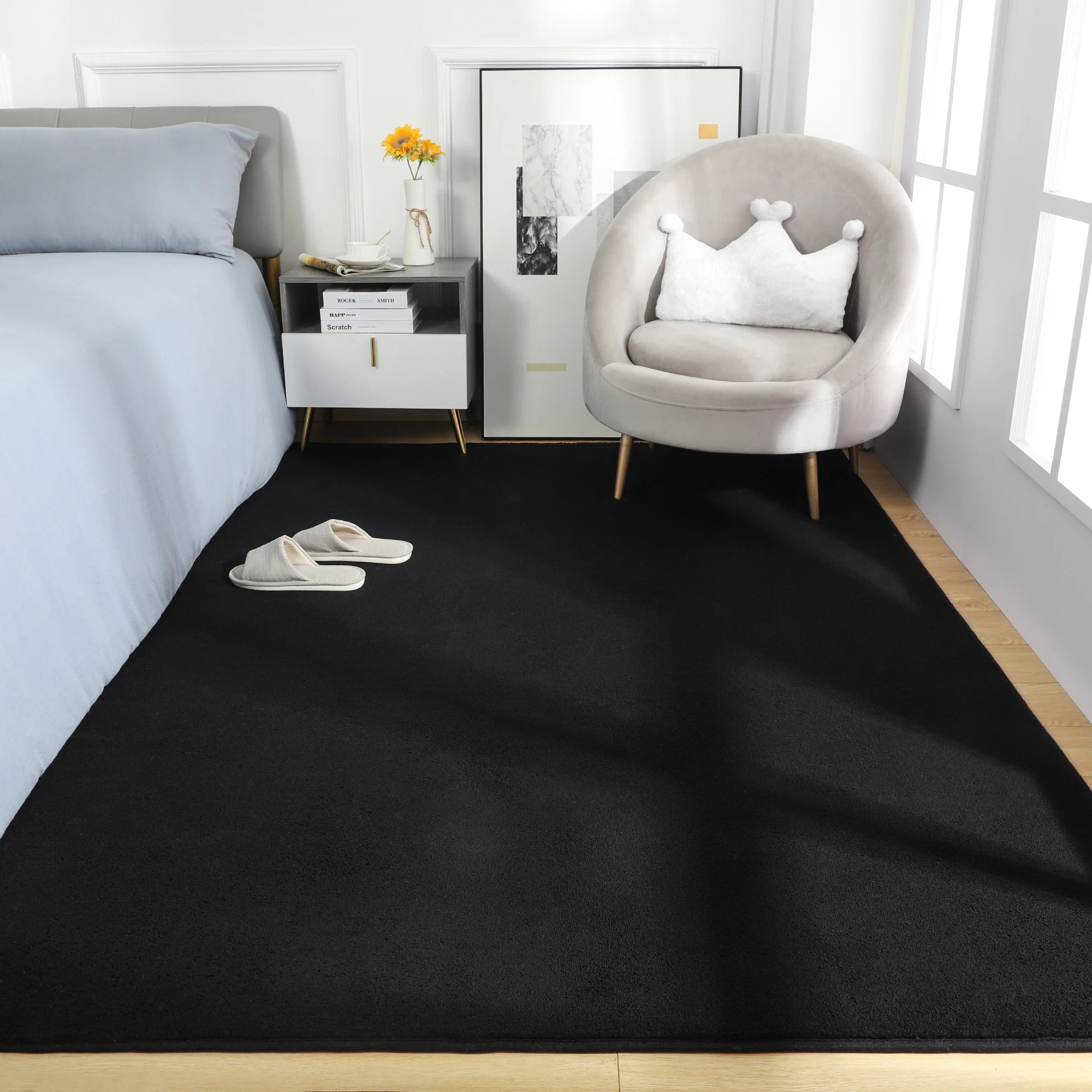 Black Rectangular Rug – Soft, Non-Slip & Comfortable